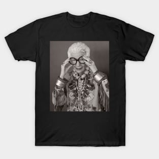 Iris Apfel T-Shirt